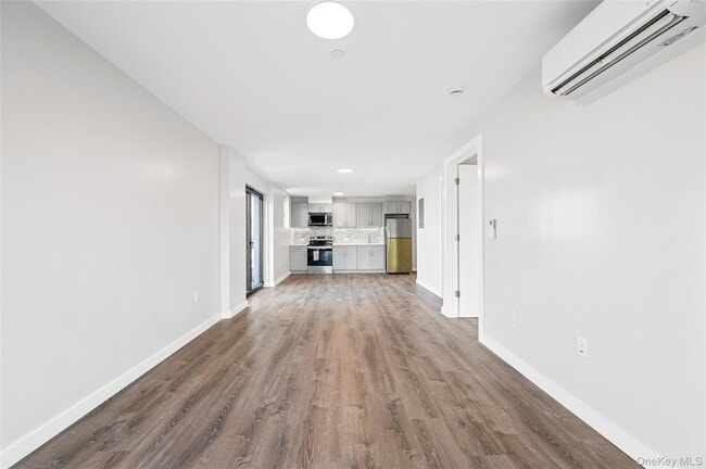 Photo - 43-34 53rd St Unidad 2B