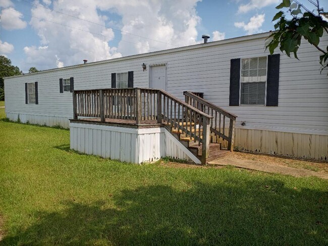 Mobile Home view - 1335 Hunters Mountain Pky Apartment Unit 1335