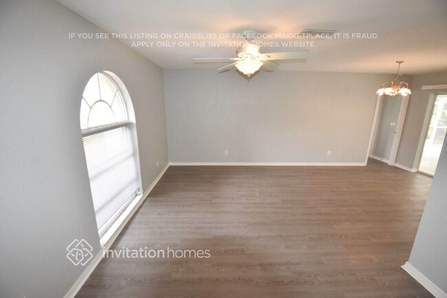 Photo - 3705 SE 4th Ave