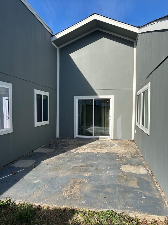 Photo - 11719 Pender Ln