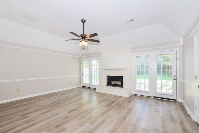 Photo - 6641 Bright Star Ln