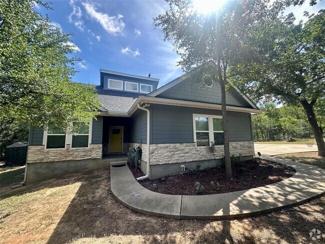 Building Photo - 210 Arbor Hill Way Rental