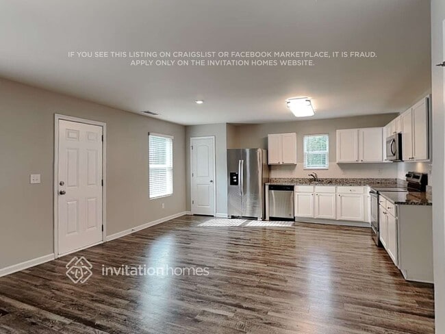 Photo - 302 Indian Lake Trail