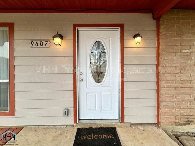 Photo - 9607 Gold Hl Dr