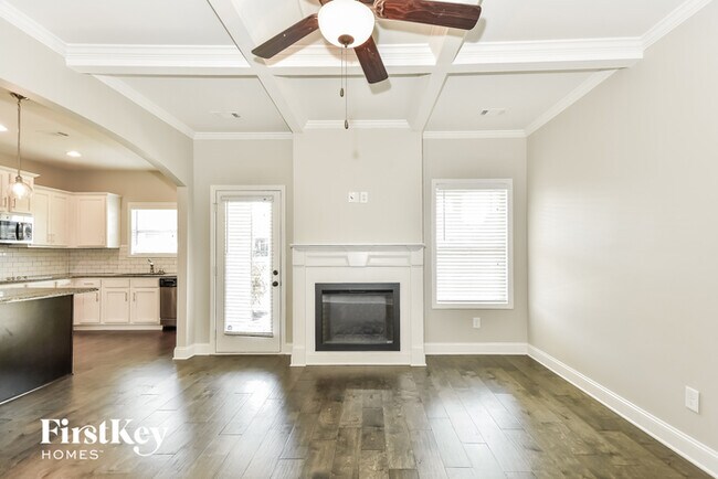 Photo - 2933 Cason Ln