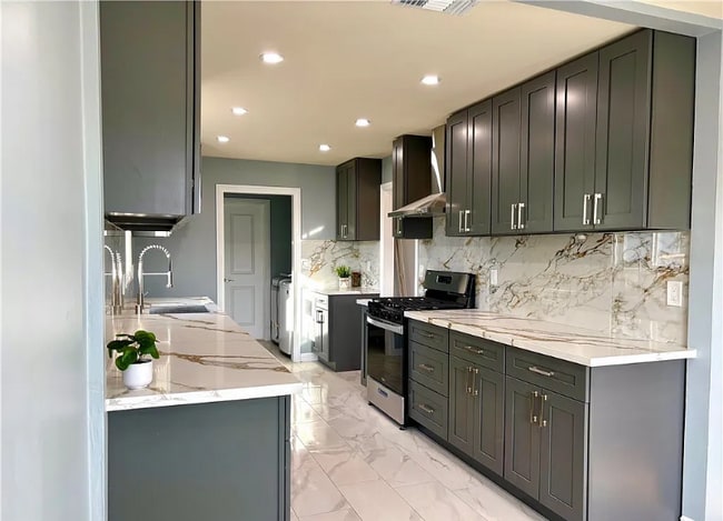 Photo - 16014 Horace St