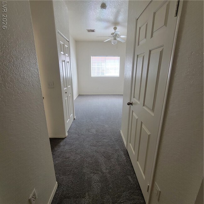 Photo - 4730 E Craig Rd Unit 1110