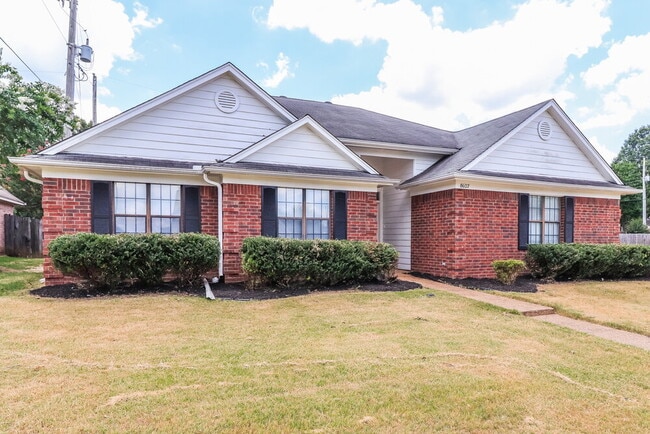 Photo - 8607 Sunnyvale St N