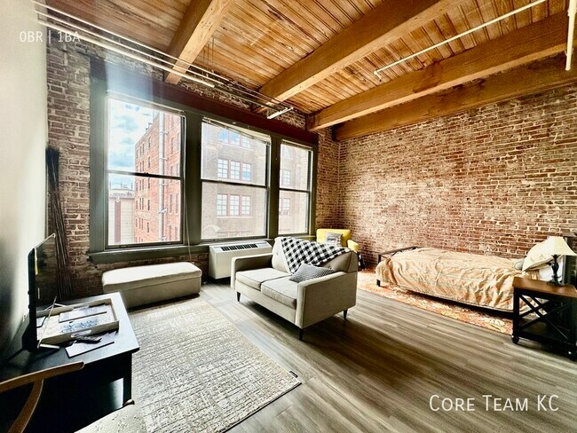 Photo - 308 W 8th St Unit 504