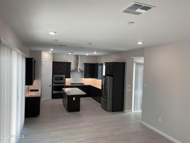 Photo - 4853 E St John Rd