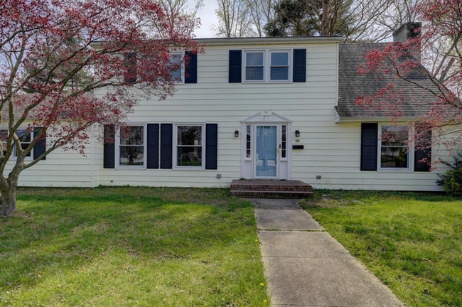 Building Photo - 606 Wyoming Ave