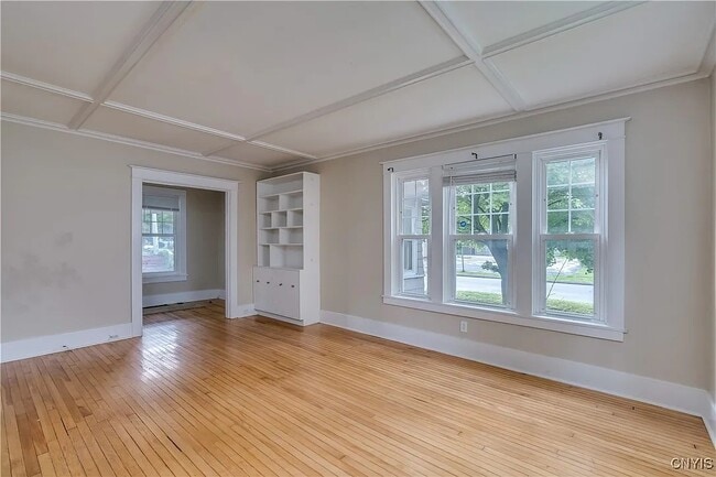 Photo - 115 Haley St