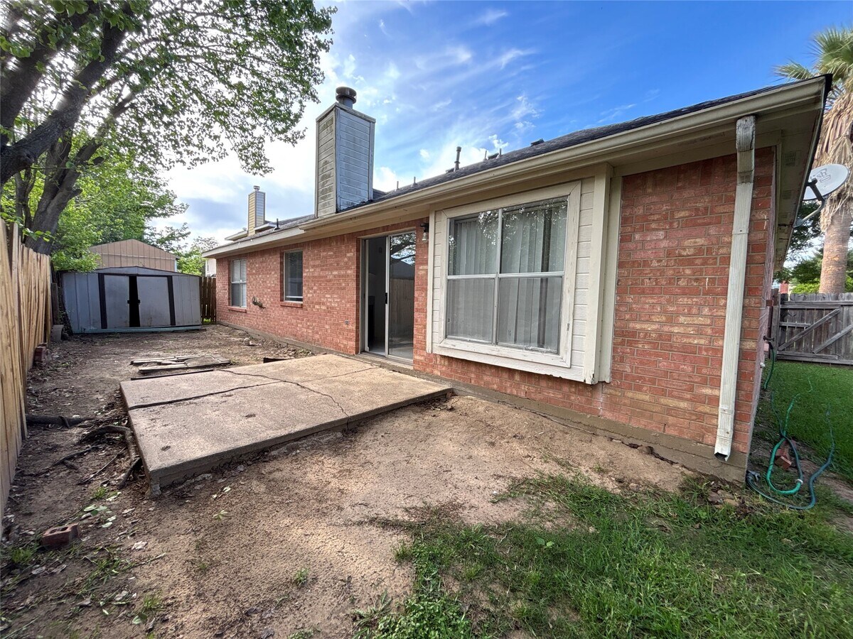 Photo - 15803 Mission Estates Ct