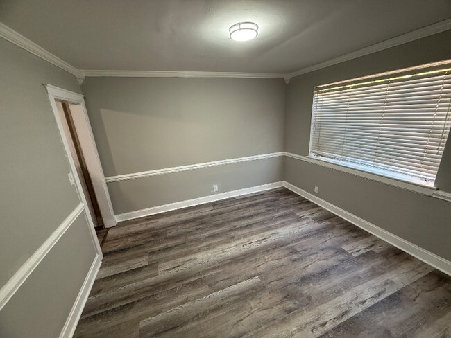 Photo - 2727 Pelzer Ave