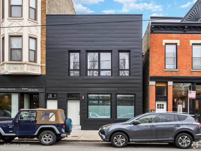 Building Photo - 1157 W Webster Ave Rental