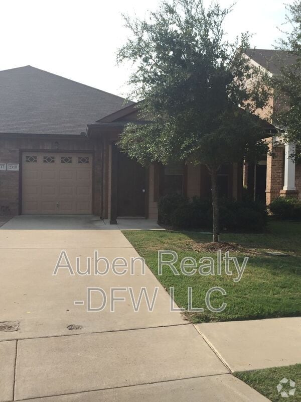 Building Photo - 2310 Wood River Pkwy Rental