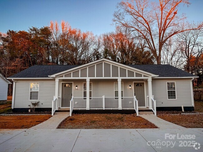 Building Photo - 306 Foster Ln Unit A Rental