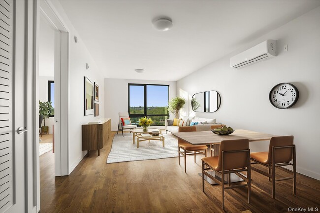 Building Photo - 601 Ridge Hill Boulevard Unit 106 Rental