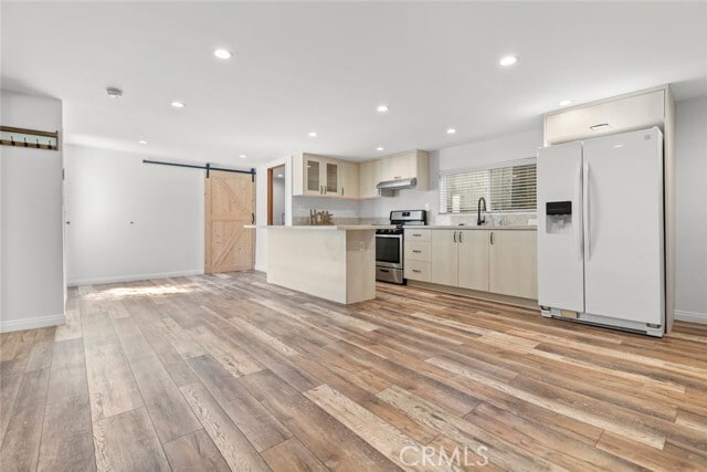 Building Photo - 10533 Fernglen Ave