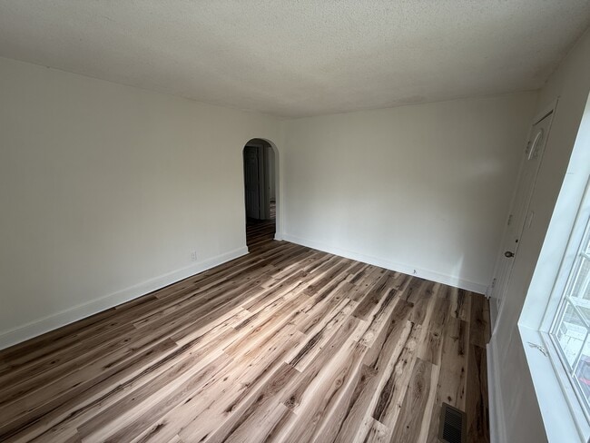 Photo - 320 Mulberry St