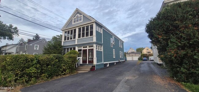 Photo - 36 Harris Ave
