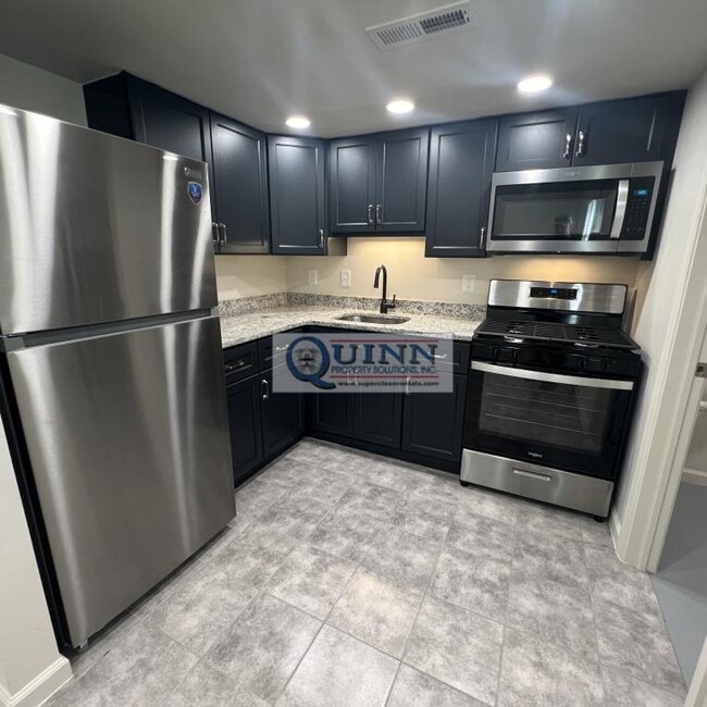 Photo - 317 Willow Dr