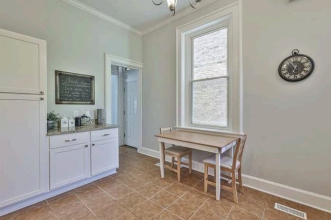 Photo - 2281 Loth St