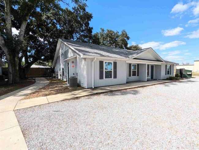 Photo - 313 N Navy Blvd