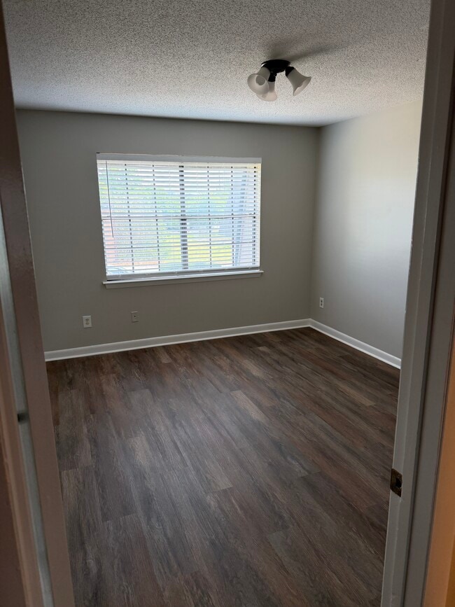 Master Bedroom - 2813 31st Ave N