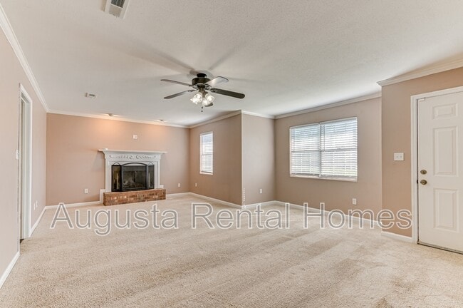 Photo - 259 Hillwood Ct