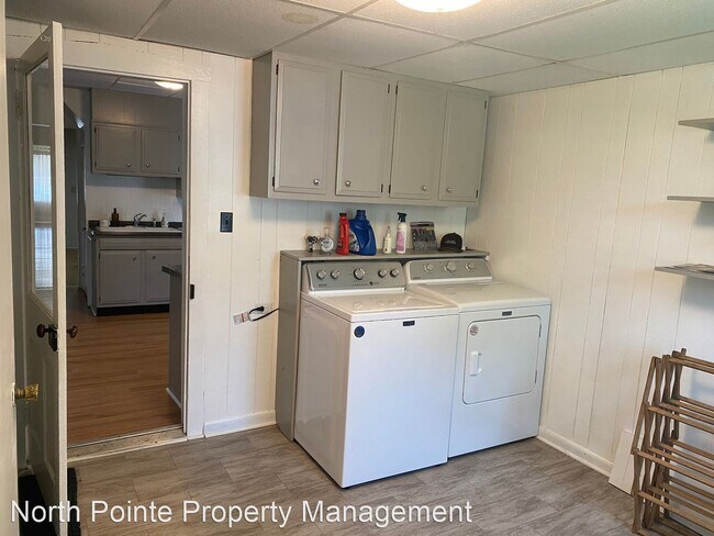 Photo - 3 br, 2 bath House - 117 S. Charlotte St.