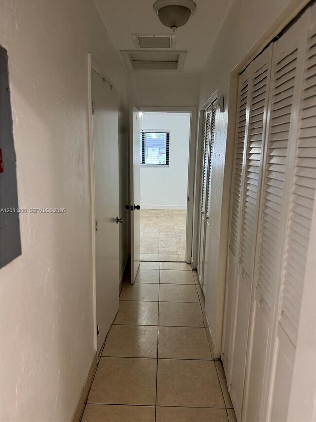 6510 Grant Ct Unit 2