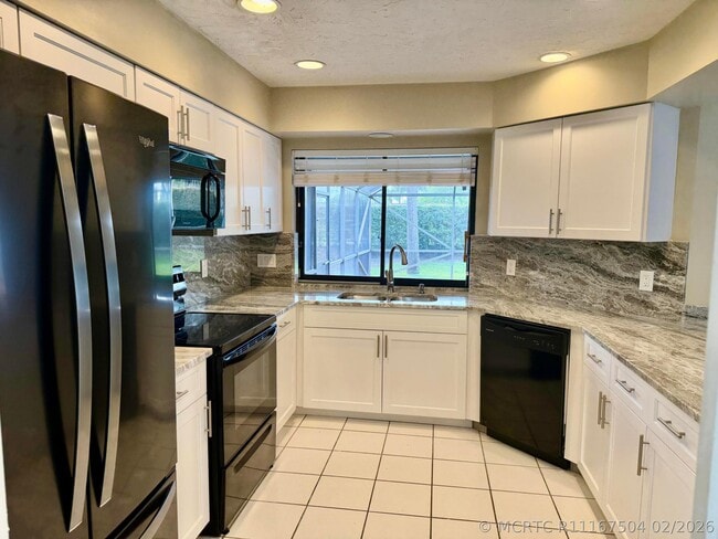 Photo - 13427 Kingsbury Dr