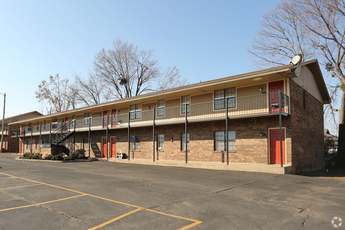 Photo - Ashbrook Apartments