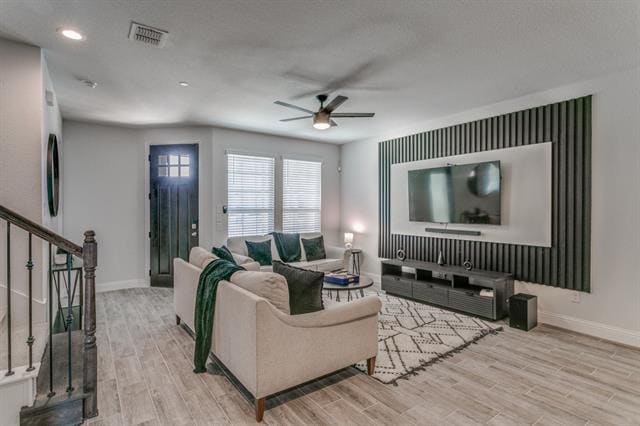 Photo - 5528 Kilmer Dr