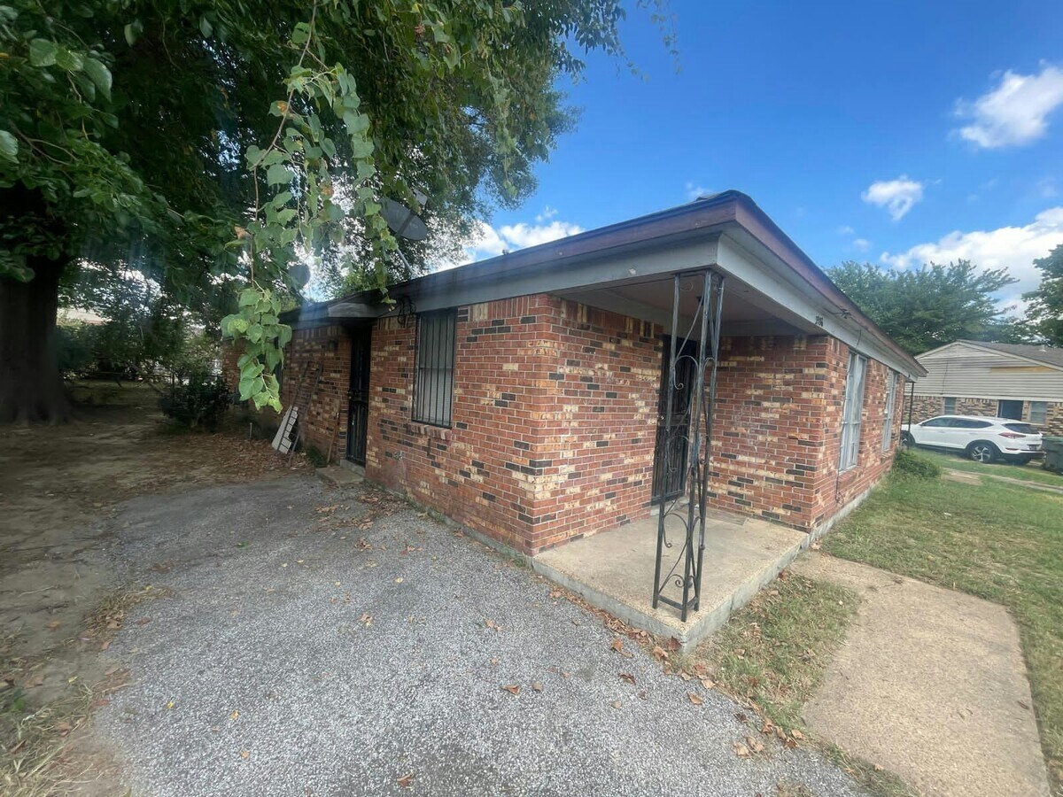 Photo - 3986 Ashview Cove