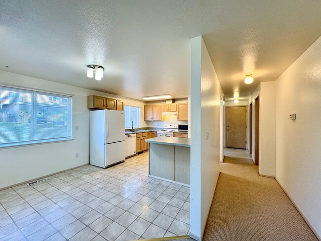 Photo - 233 N Bower Ln