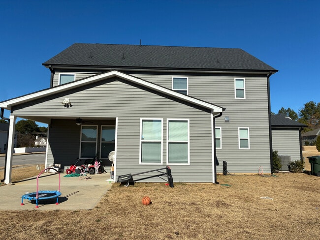 Photo - Room in House on Hopper Cir