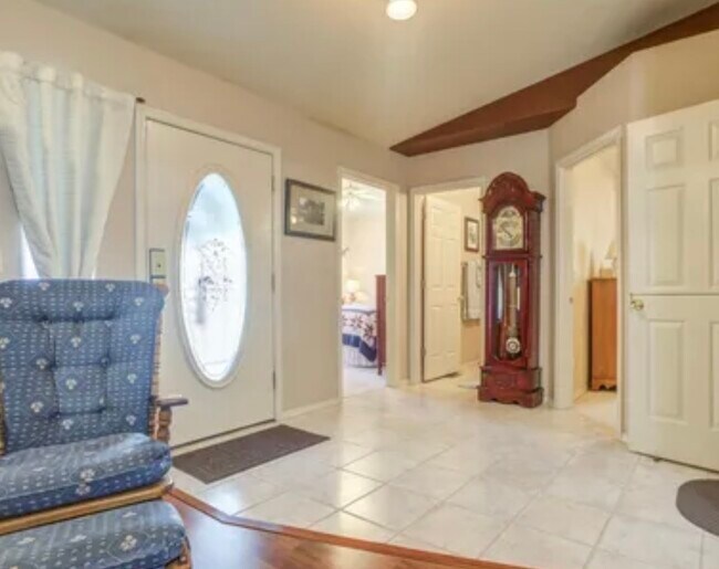 Photo - 313 N Mogollon Trl