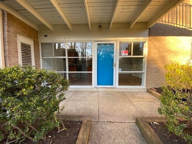 Photo - 4923 Americana Dr Unit 4923 T7