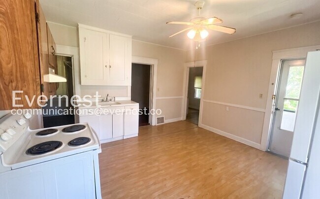 Photo - 6401 Gertrude Ave