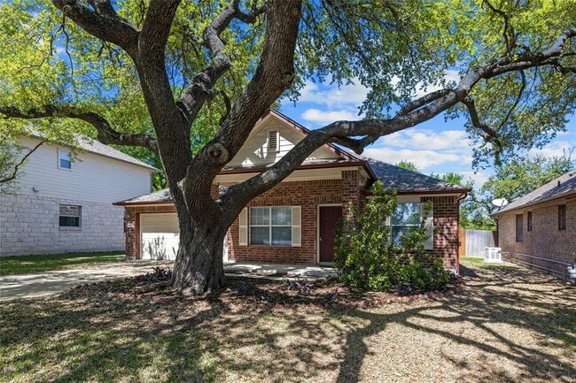 Photo - 3816 Harvey Penick Dr