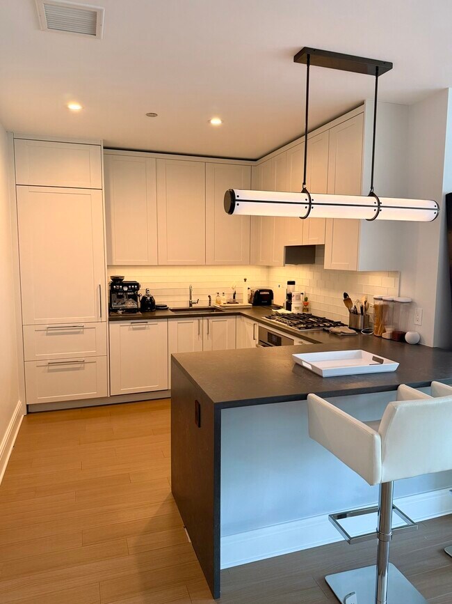 Photo - 514 N Peshtigo Ct Unit 2303