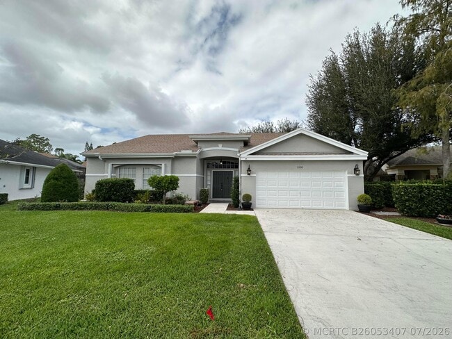 Photo - 1000 Lake Breeze Dr