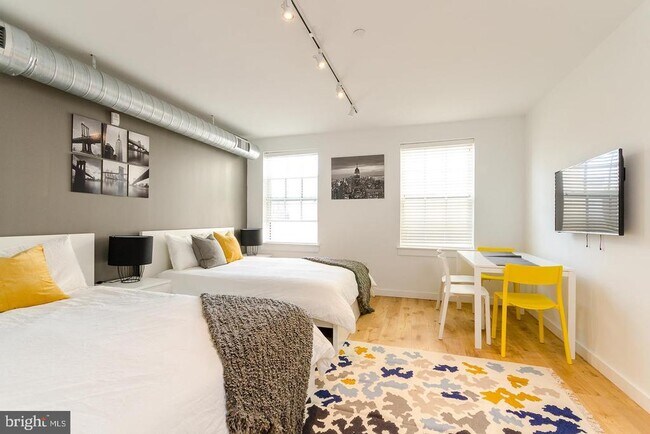 Photo - 224 Church St Unidad 417