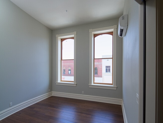 Photo - *The Kleinberg Building* Unit 201