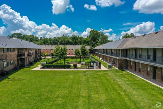 21 South Parkview