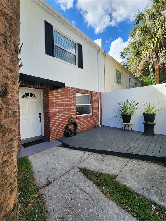 Photo - 107 S Lauber Way