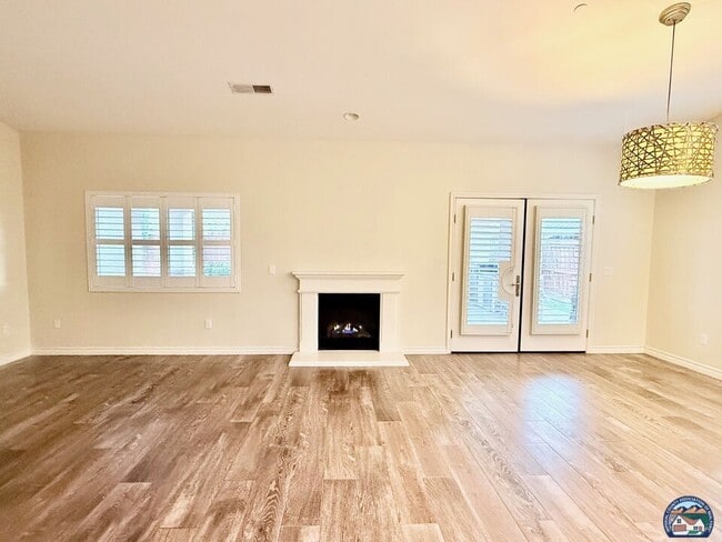 Photo - 2641 Wensley Ave