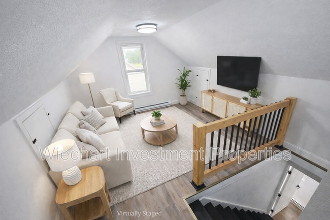 Photo - 141 W Lane Ave